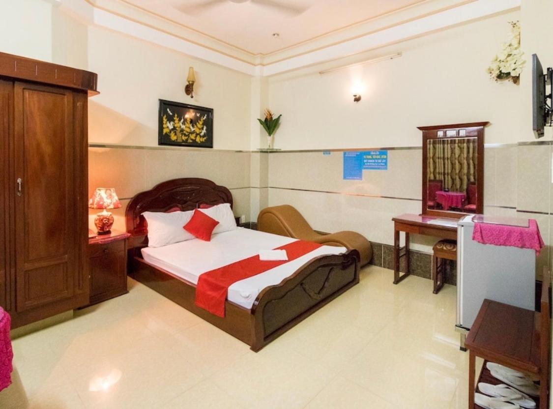 Tan Dat Hoa Hotel & Massage ホーチミン市 エクステリア 写真